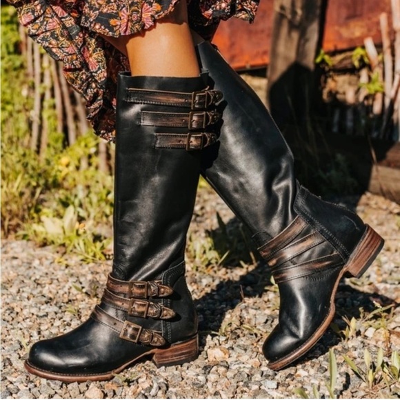 FREEBIRD Raylene Black Boots with Buckles Size 9